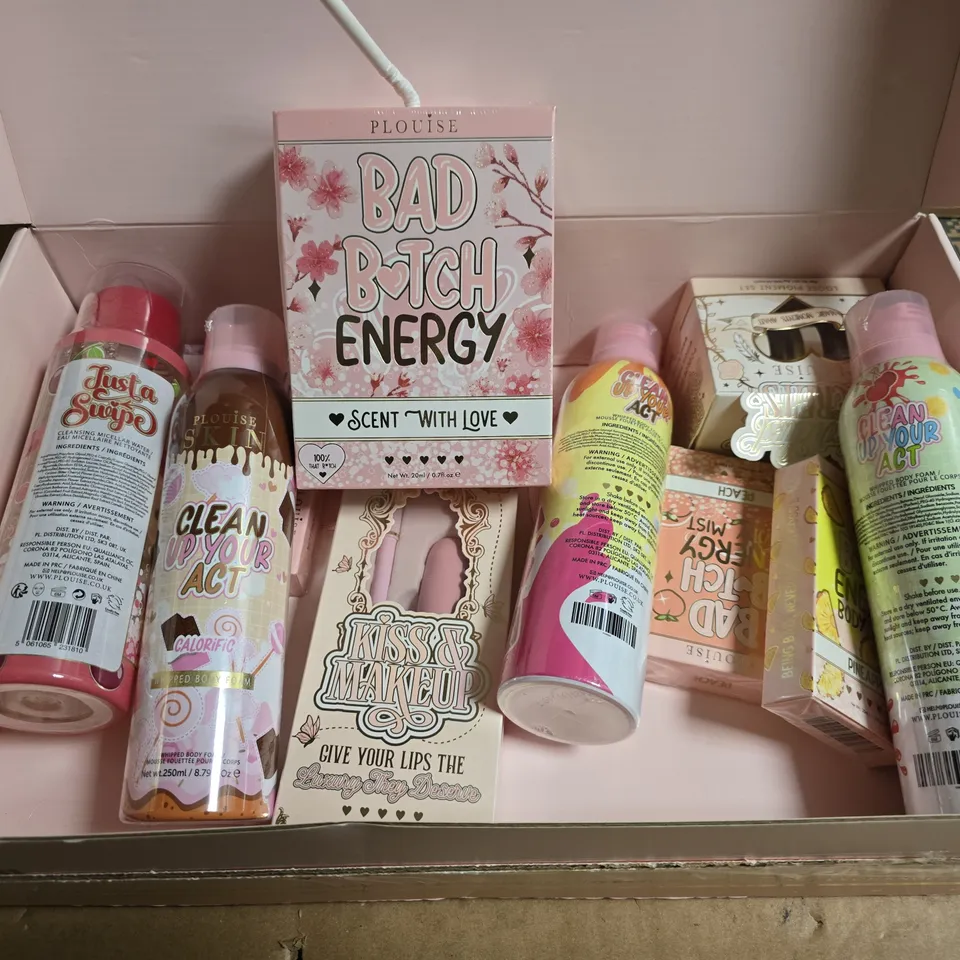 BOXED P.LOUISE LARGE ASSORTED BEAUTY GIFT SET 