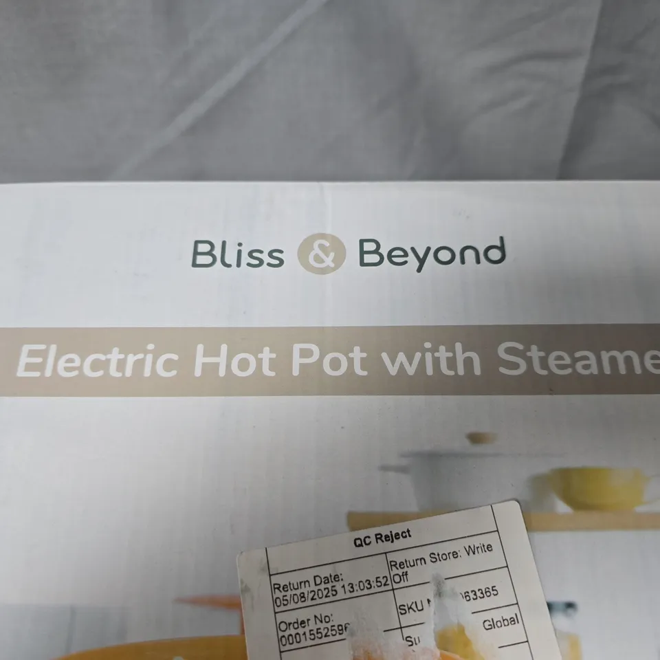 BLISS & BEYOND ELECTRIC HOT POT WITH STEAMER – GREEN, BOXED