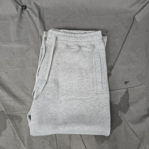 PULL & BEAR SWEATPANTS IN GREY SIZE MEDIUM