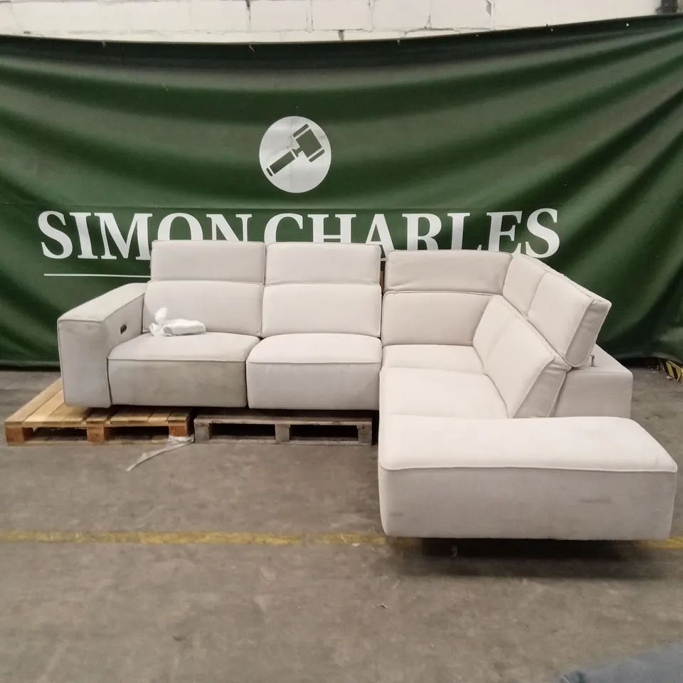 SAN ANTONIO POWER RECLINER RIGHT HAND CORNER GROUP WITH CHARGING PORTS RRP £1339