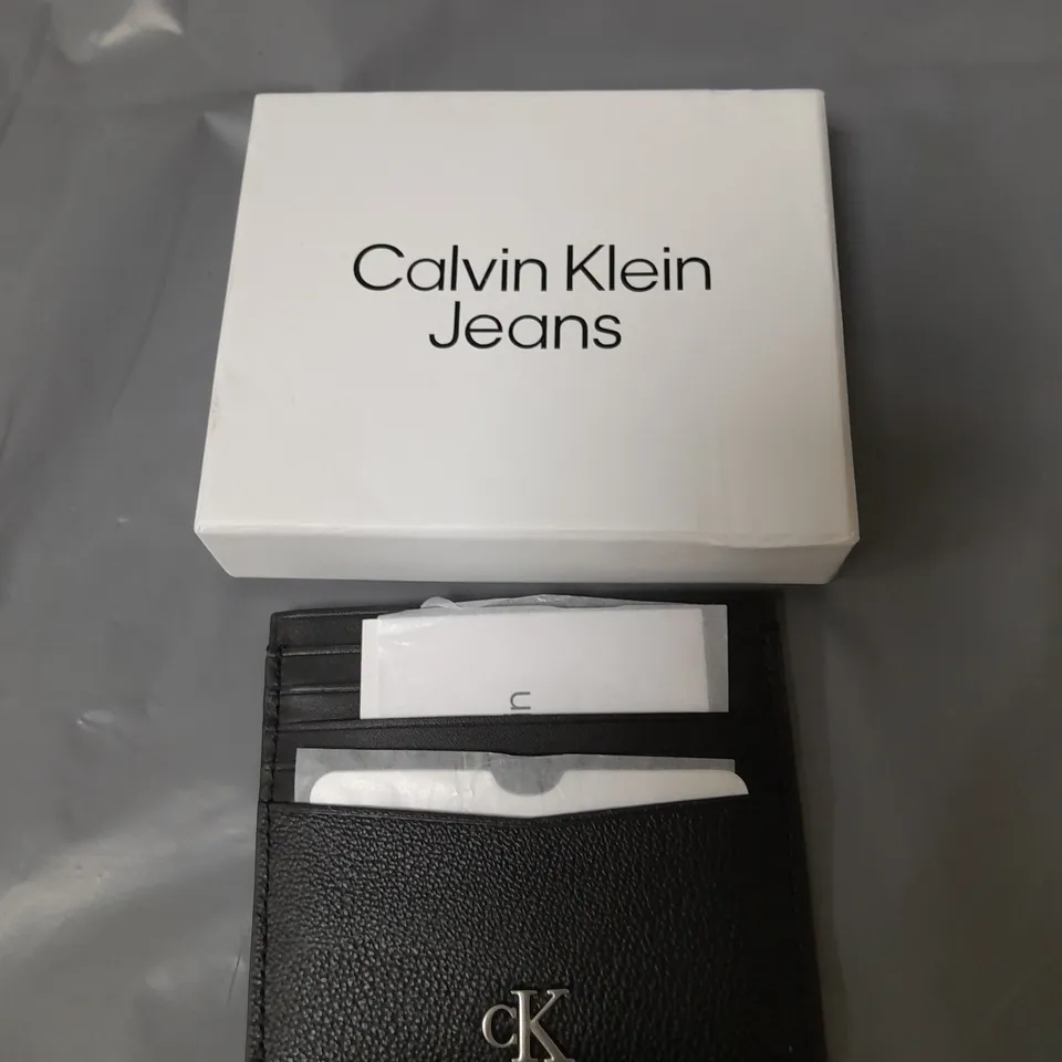 CALVIN KLEIN JEANS MONO CREDIT CARD HOLDER BLACK