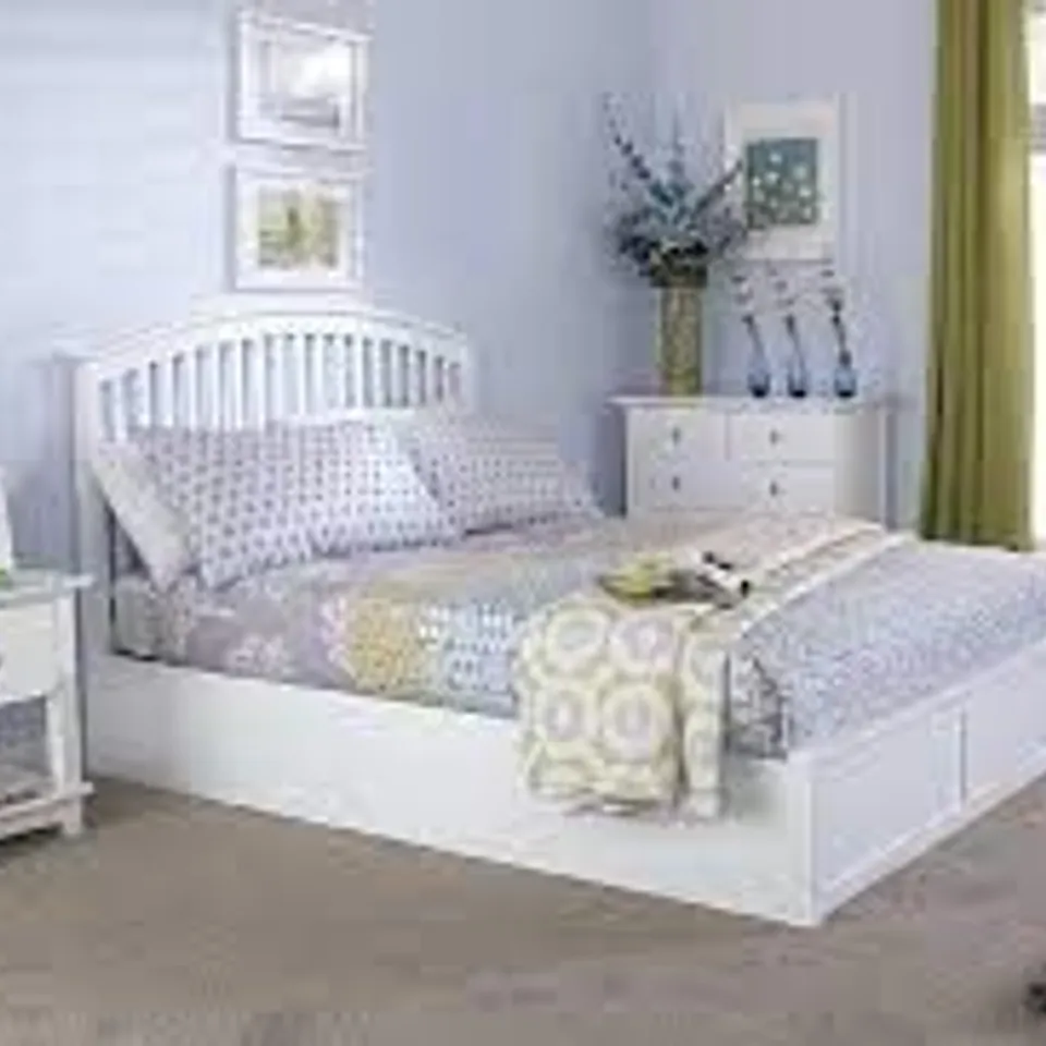 BOXED MADRID 4'6 DOUBLE BED IN WHITE (2 BOXES)