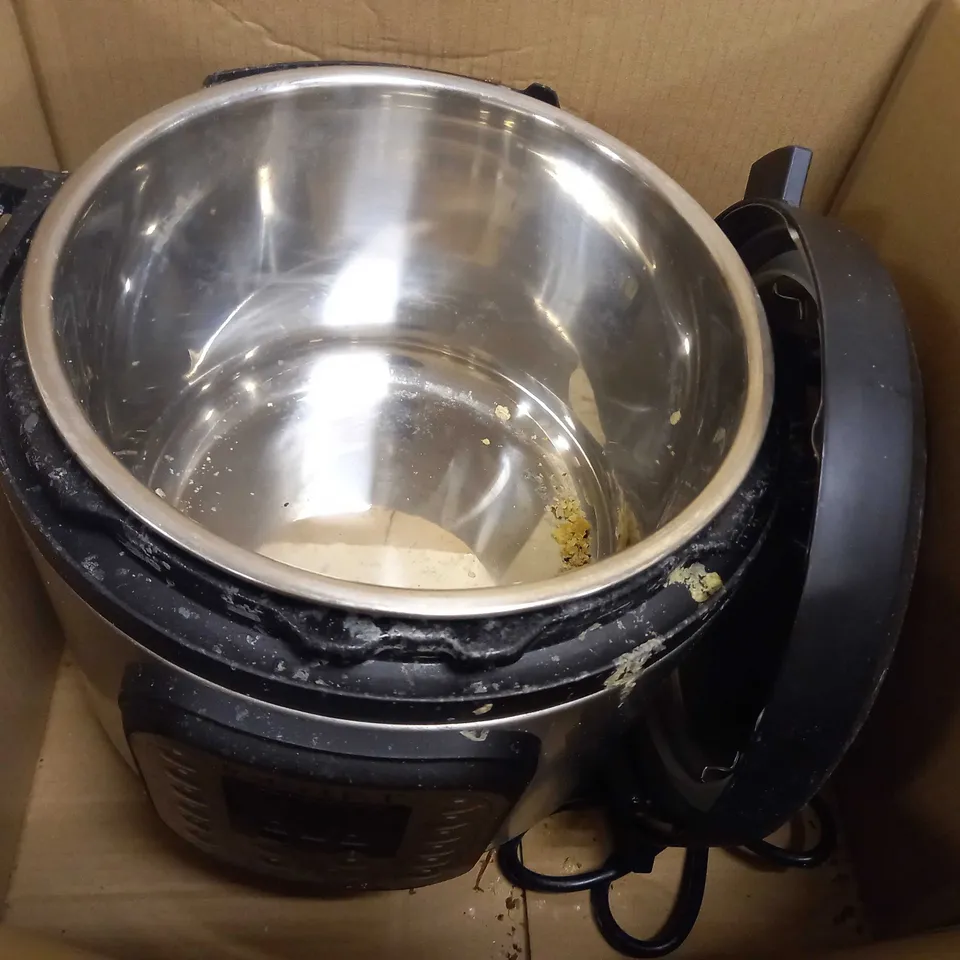 INSTANT POT DUO SMART PRESSURE COOKER