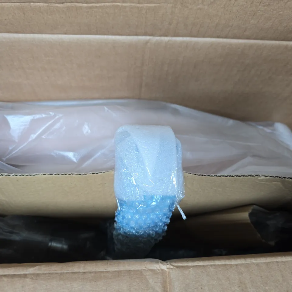 HEART OFFICE CHAIR - PINK