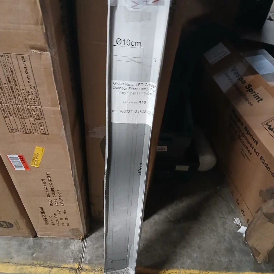 BOXED GLOBE NEXT LED GARDEN FLOOR LAMP