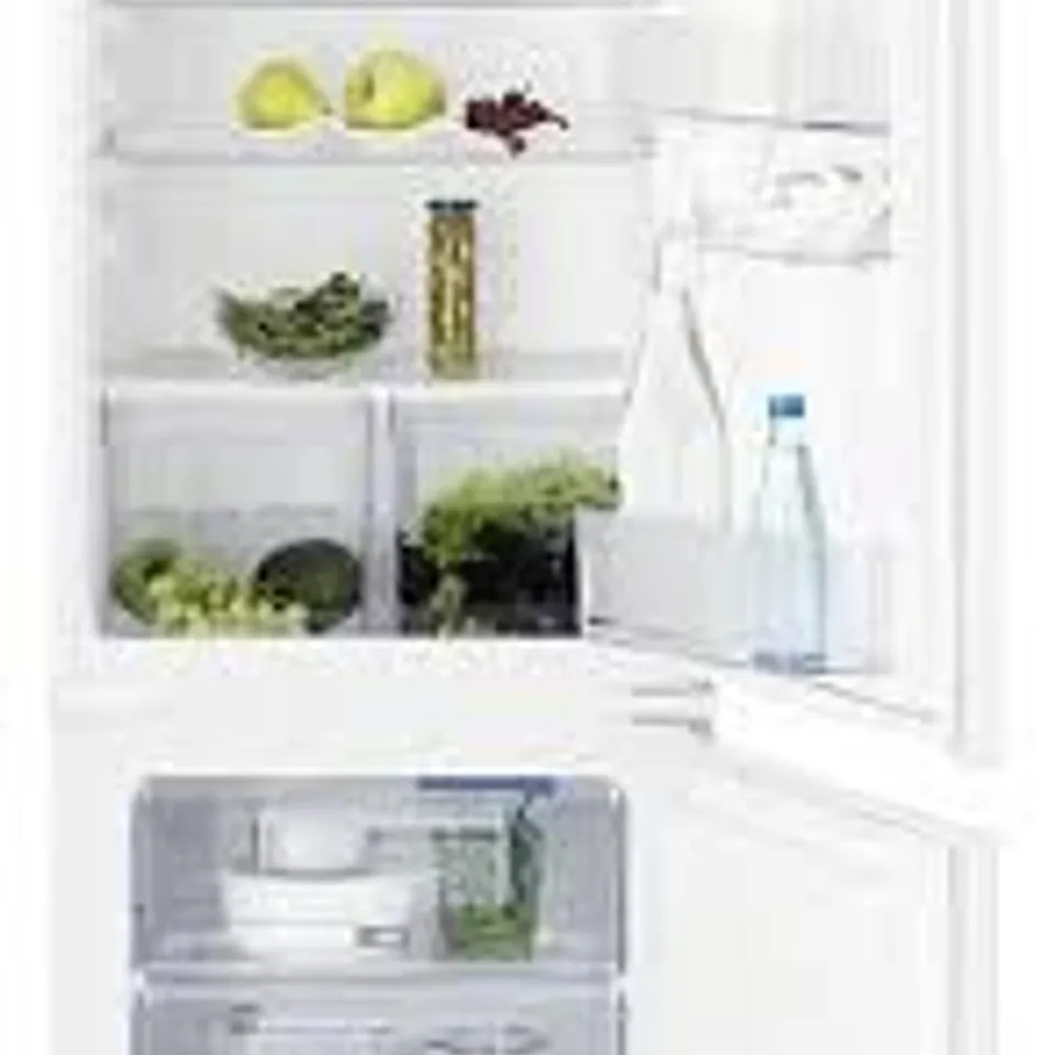 ELECTROLUX SERIES 60 INTEGRATED FRIDGE FREEZER SILVER MODEL LNT3LF18S RRP £675