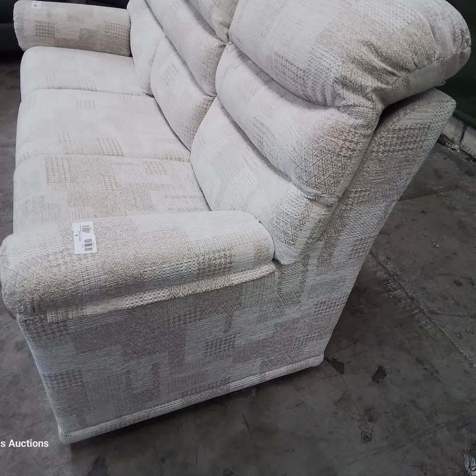 QUALITY BRITISH DESIGNER & MANUFACTURED G PLAN MALVERN THREE SEATER SOFA LYDIA BLUSH FABRIC 