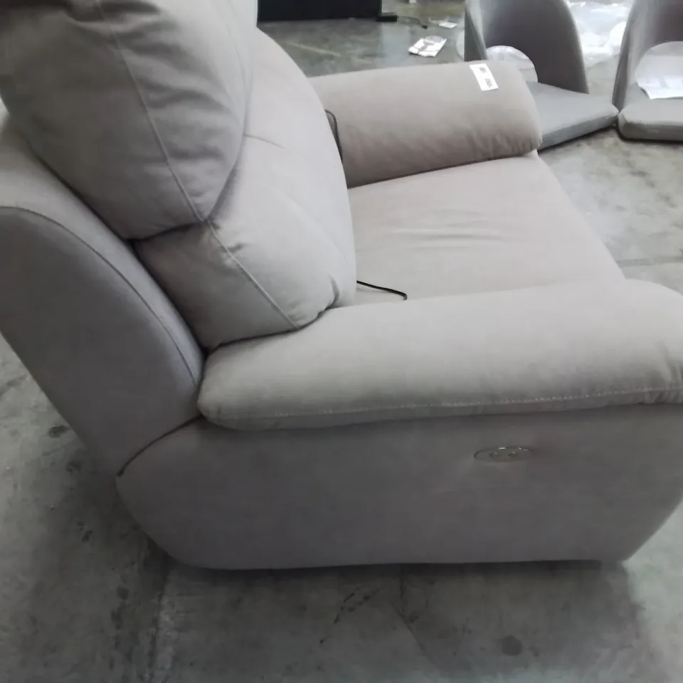 QUALITY ITALIAN DESIGNER PATRIZIO POWER RECLINING EASY CHAIR FAWN FABRIC