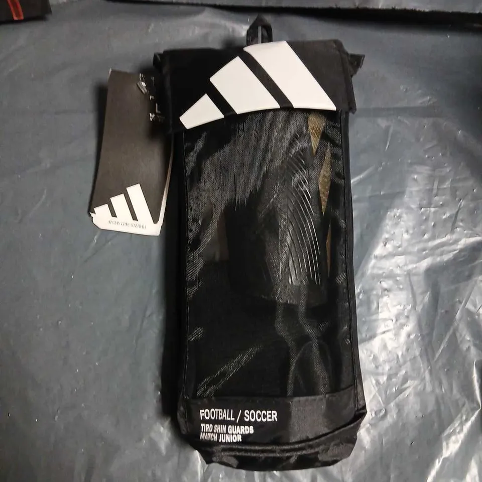 ADIDAS TIRO SHIN GUARDS JUNIOR – FOOTBALL / SOCCER