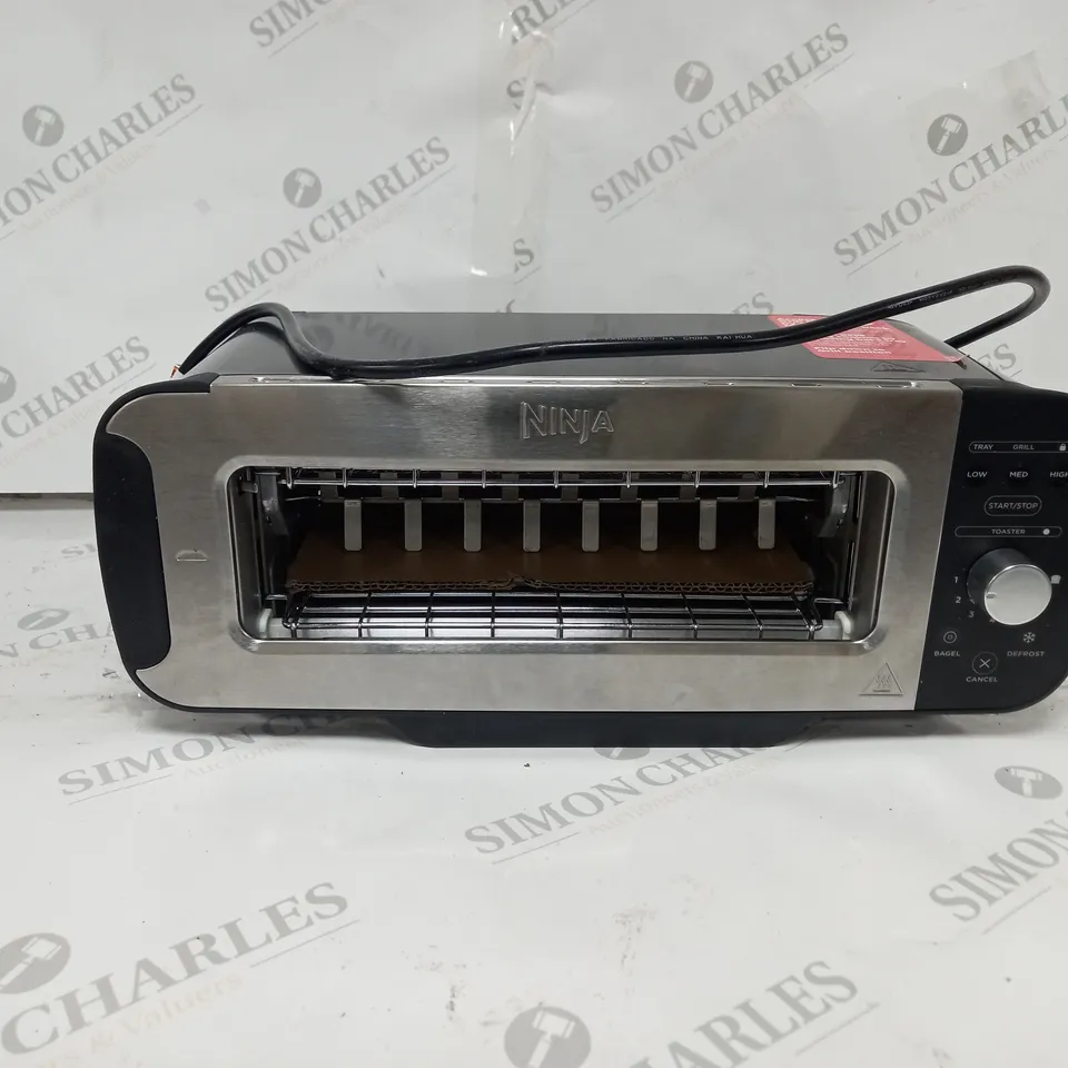 BOXED NINJA 2-IN-1 TOASTER & GRILL ST100UK