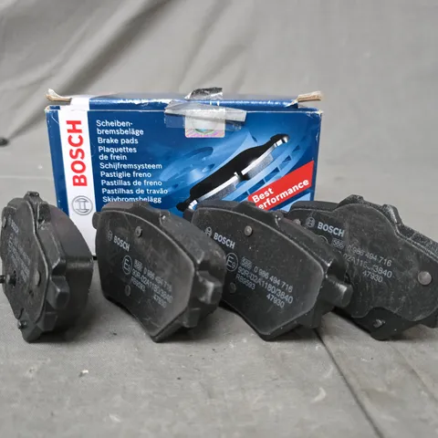 BOSCH SET OF 4 BRAKE PADS - PEUGEOT 308, CIRTOEN C7 PICASSO