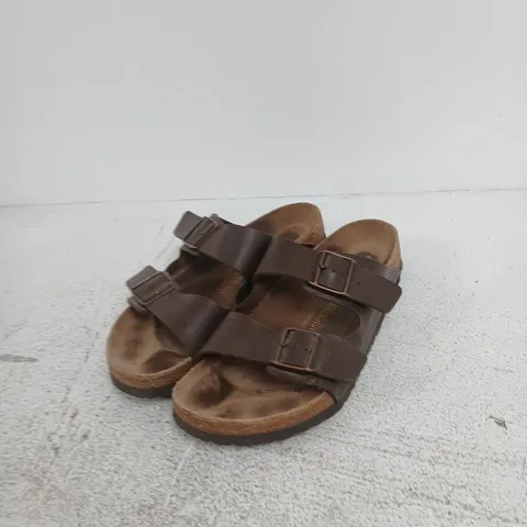 BIRKENSTOCK BROWN LEATHER SANDALS, DOUBLE BUCKLE – EU 43 (UK 9) MADE IN GERMANY