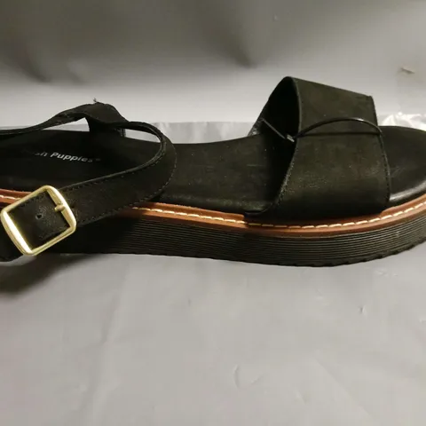 HUSH PUPPIES LADIES SANDALS BLACK SIZE 8
