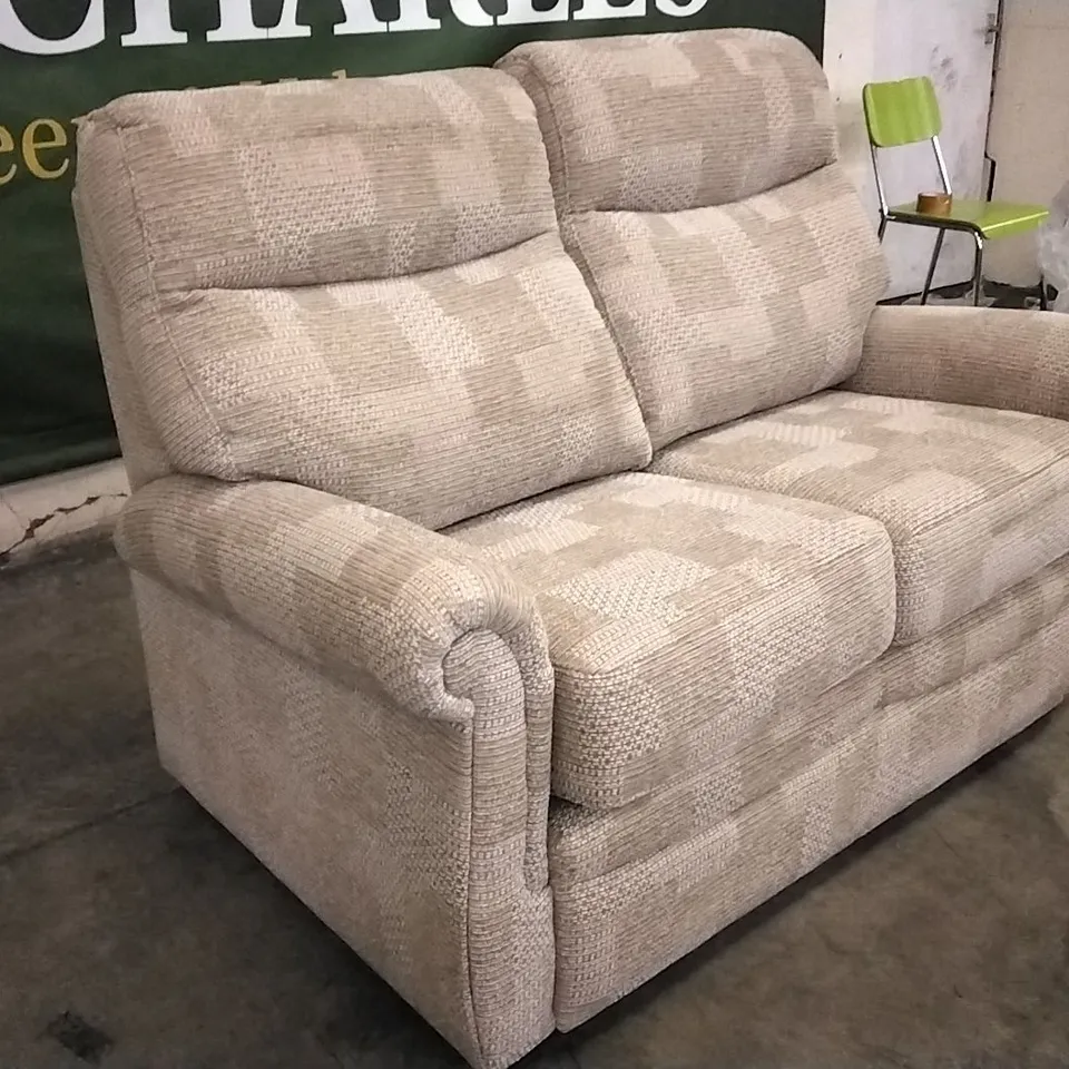 QUALITY BRITISH DESIGNED & MANUFACTURED G PLAN AVON 19 2 SEATER FARO SAND FABRIC SOFA 