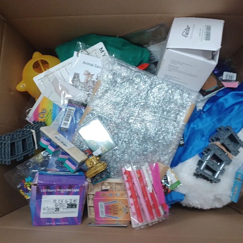 LARGE BOX OF APPROXIMATELY 20 ASSORTED TOYS AND GAMES TO INCLUDE BABY RATTLE,  FELT TIP PENS AND CARD GAMES