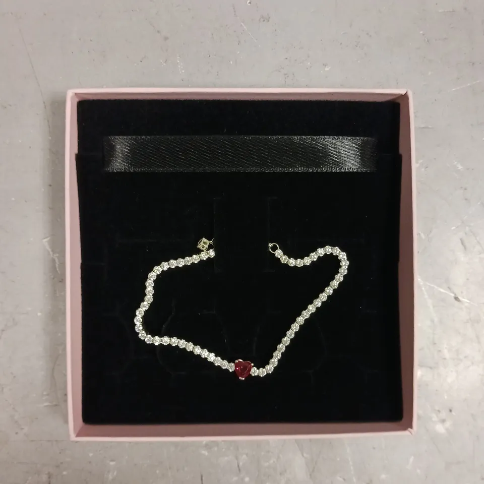 PANDORA RED STONE BRACELET  