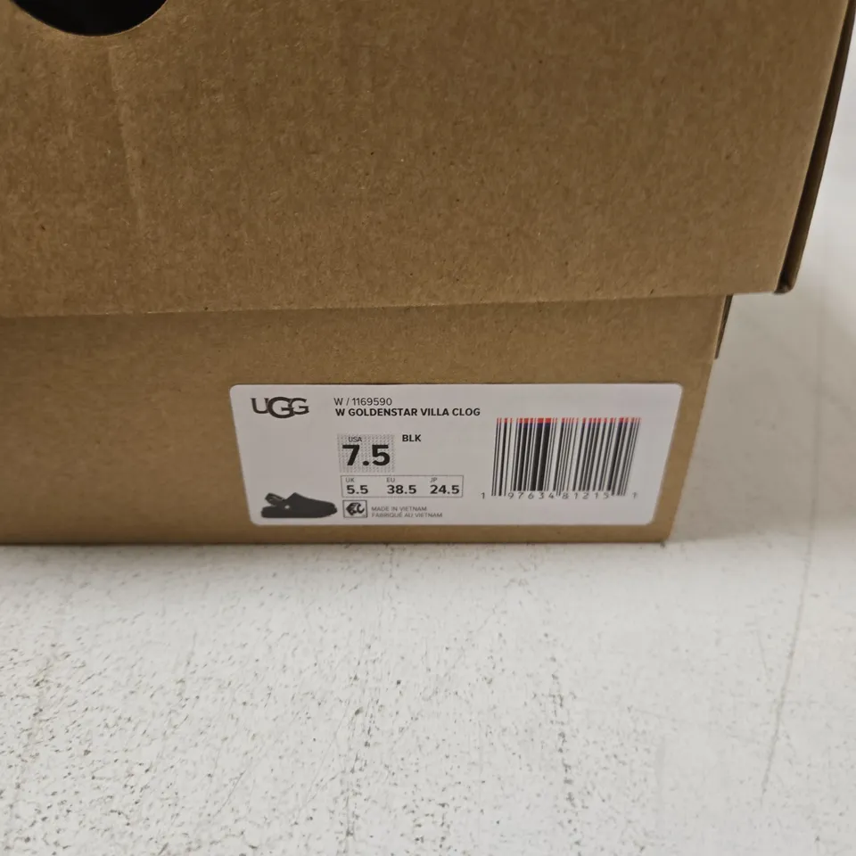 UGG WOMEN'S GOLDENSTAR VILLA CLOG – BLACK, UK 5.5 (US 7.5)