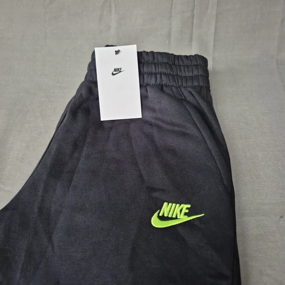 NIKE LOGO CASUAL FLEECED TRACKSUIT BOTTOMS SIZE L - KIDS