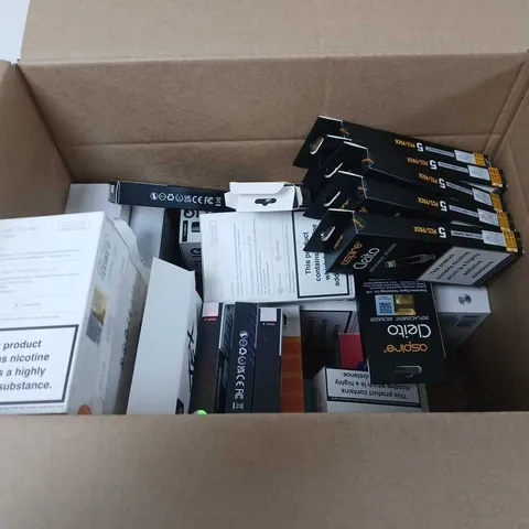 BOX OF APPROXIMATELY 35 ASSORTED E-CIGARETTES AND COMPONENTS TO INCLUDE:  VOOPOO DRAG 5 DEVICE KIT 