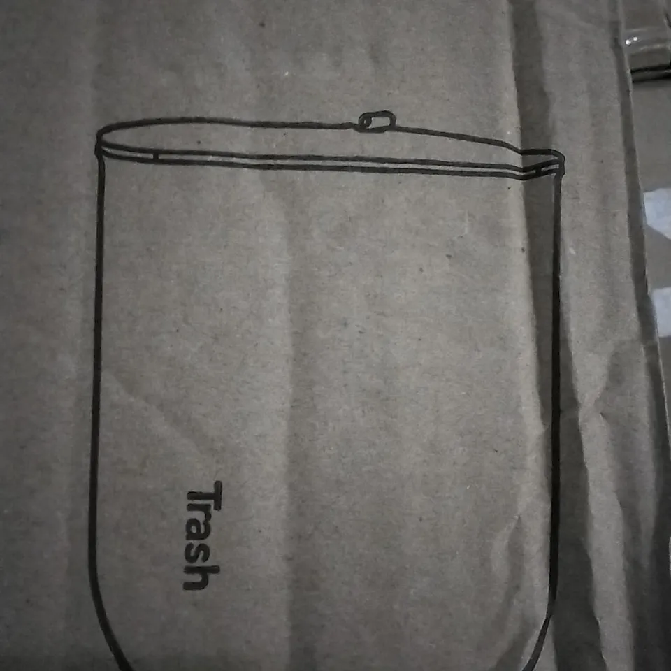 BOXED LIFE IDEAS TRASH CAN WZ0084