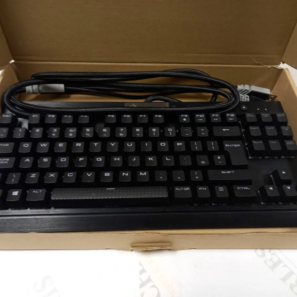 CORSAIR K65 RAPID FIRE CHERRY MX MECHANICAL KEYBOARD 