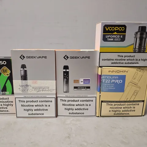BOX OF APPROXIMATELY 20 ASSORTED E-CIGARETTES PRODUCTS TO INCLUDE - VOOPOO , GEEK VAPE , VAPORESSO ETC