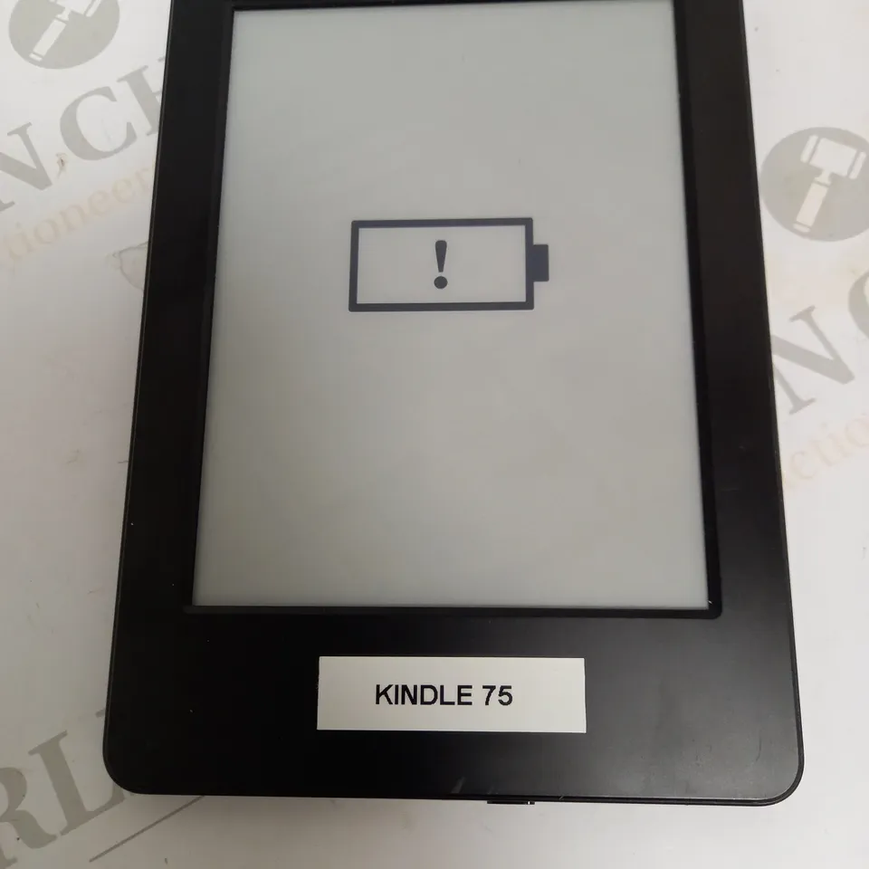AMAZON KINDLE EREADER (WP63GW 7TH GEN)