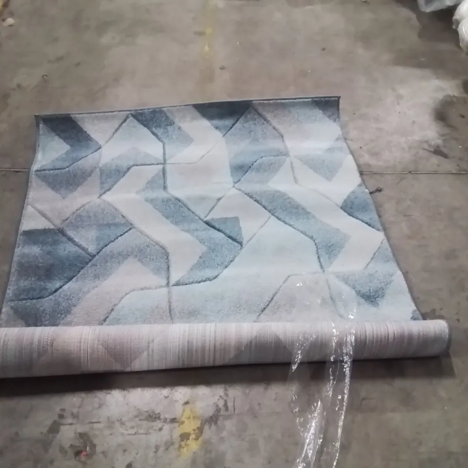 STILLAGE OF APPROXIMATELY QUALITY 25 DESIGNER RUGS