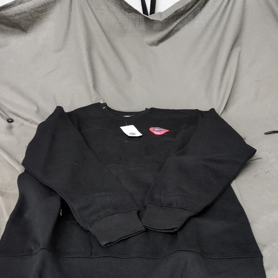 CANADA GOOSE BLACK SWEAT SUIT TOP AND BOTTOM SIZE MEDIUM WITH TAGS