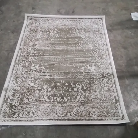 QUALITY DESIGNER AREA RUG - APPROXIMATELY 170X120CM