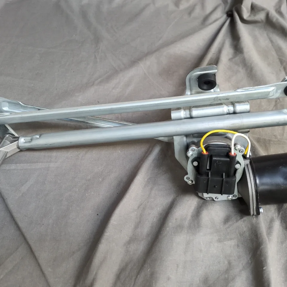 CAR WINDSHIELD WIPER MOTOR MECHANISM