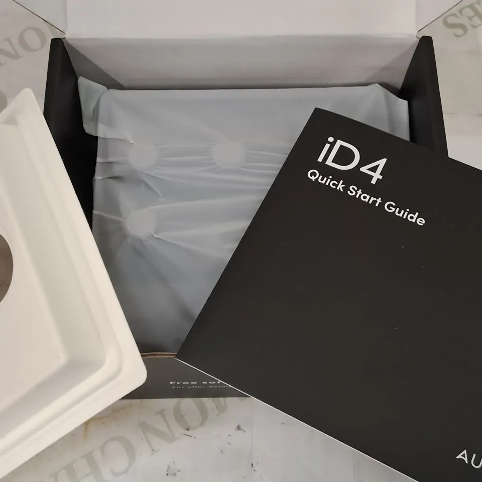 BOXED AUDIENT ID4 2-IN 2-OUT AUDIO INTERFACE