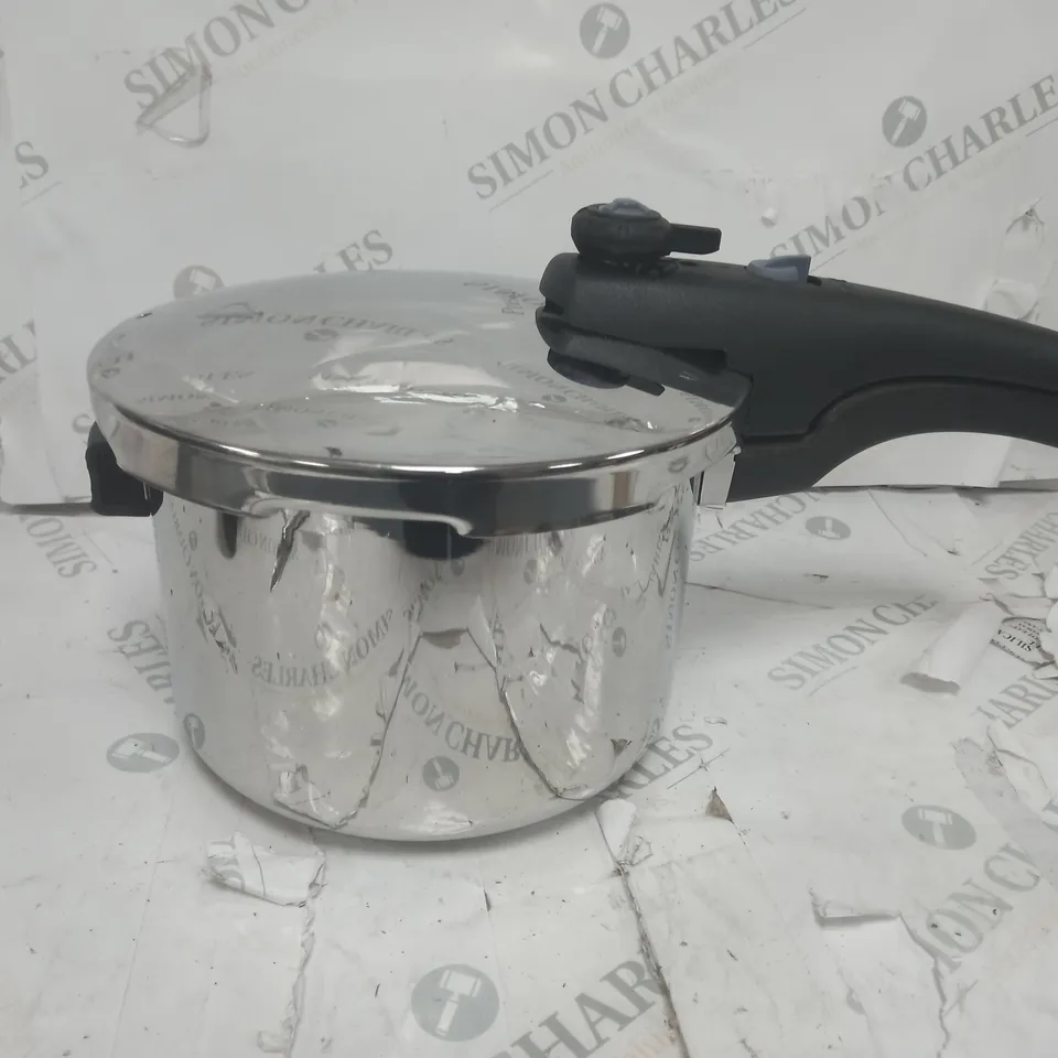 SMART PLUS INDUCTION PRESSURE COOKER IN STAINLESS STEEL 