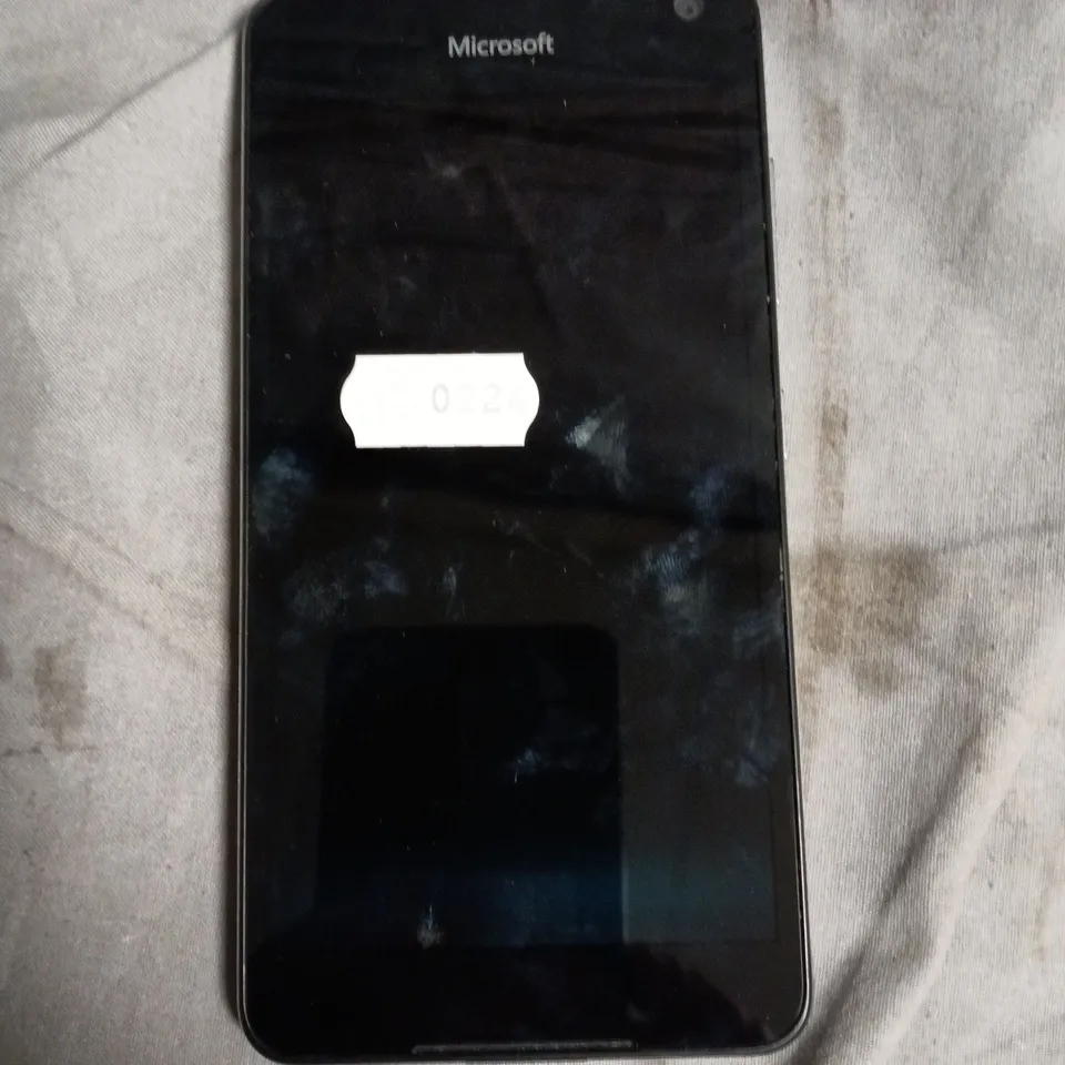 MICROSOFT LUMIA 650 SMARTPHONE