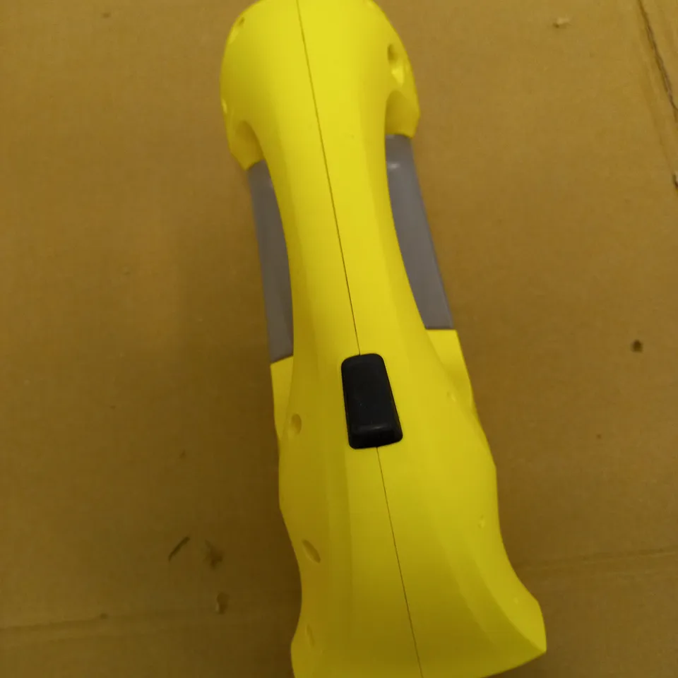 KARCHER WV1 WINDOW VAC 