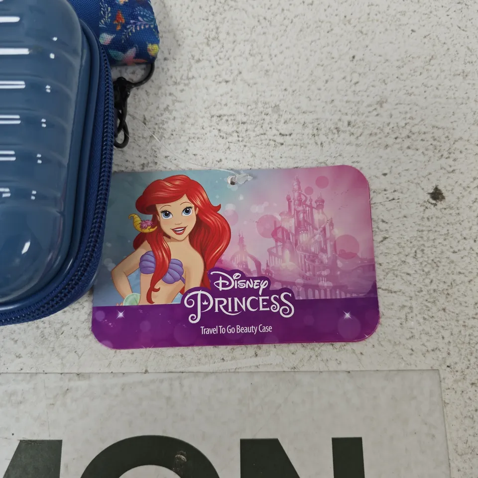 DISNEY PRINCESS LIP SMACKER TRAVEL TO GO BEAUTY CASE – BLUE CASE