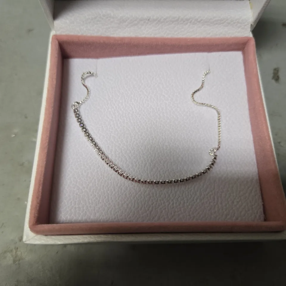 BOXED PANDORA THIN BANGLE 