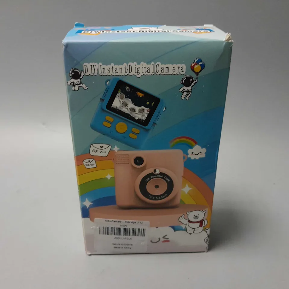BOXED DIY INSTANT DIGITAL CAMEA IN PINK