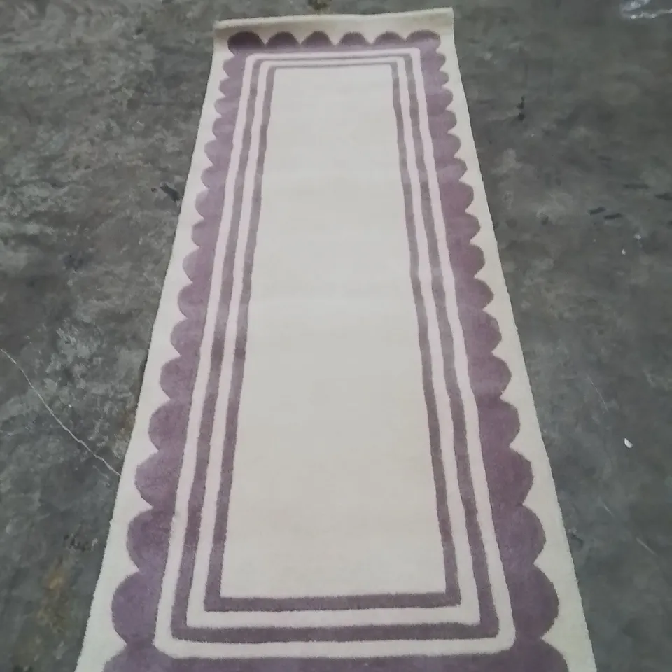 QUALITY DESIGNER AREA RUG - APPROXIMATELY 220X80CM