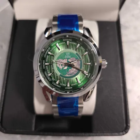 BOXED ERNEST FERDINAND STAINLESS STEEL GREEN DIAL GENTS WATCH
