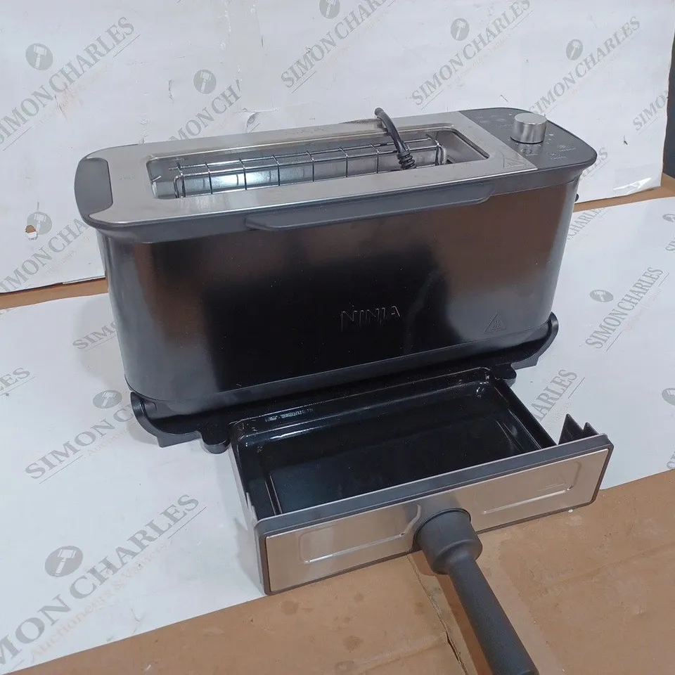 NINJA 2-IN-1 TOASTER & GRILL ST100UK