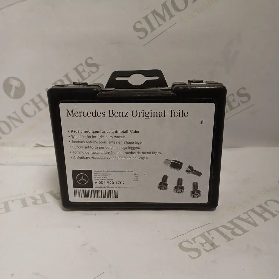 MERCEDES ORIGINAL WHEEL LOCKS FOR LIGHT ALLOY WHEELS 