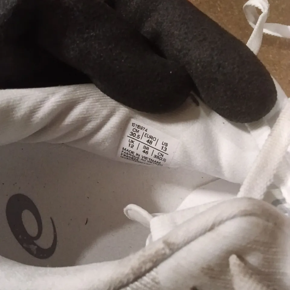 MEN'S WHITE ATHLETIC SHOES (UK 12) – SIZE UK 12 (US 13) – PAIR
