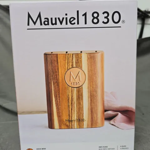 MAUVIEL 1830