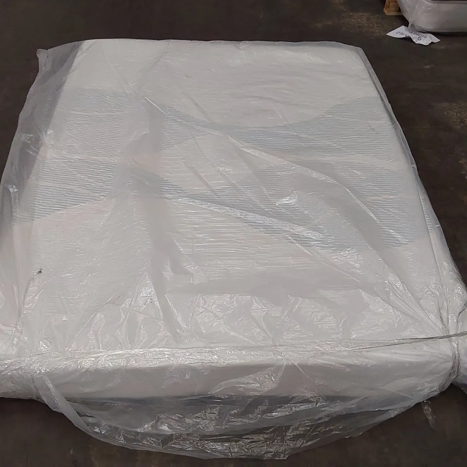 QUALITY BAGGED 5' KINGSIZE SILENTNIGHT 3-ZONE MEMORY FOAM MATTRESS 