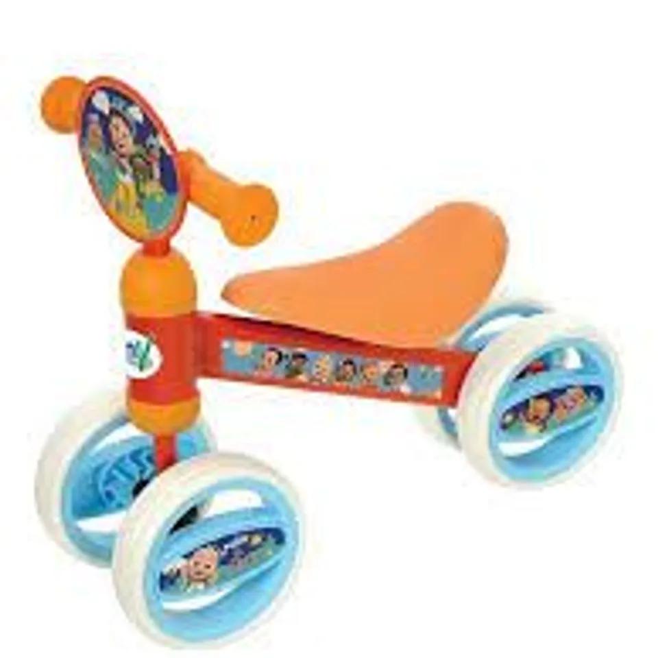 COCOMELON DELUXE BOBBLE RIDE ON