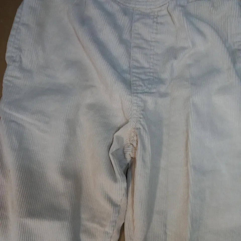 BOOHOO MAN ELASTIC WAIST SKATE CORD TROUSERS IN BEIGE SIZE 28L