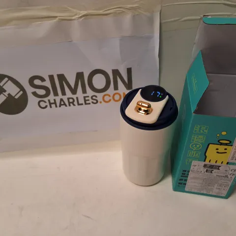 COFFEE CUP WITH ELECTRIC TEMPERATURE DISPLAY