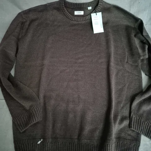 JJ REBEL KNIT CREW NECK SWEATER – DARK BROWN – EU L