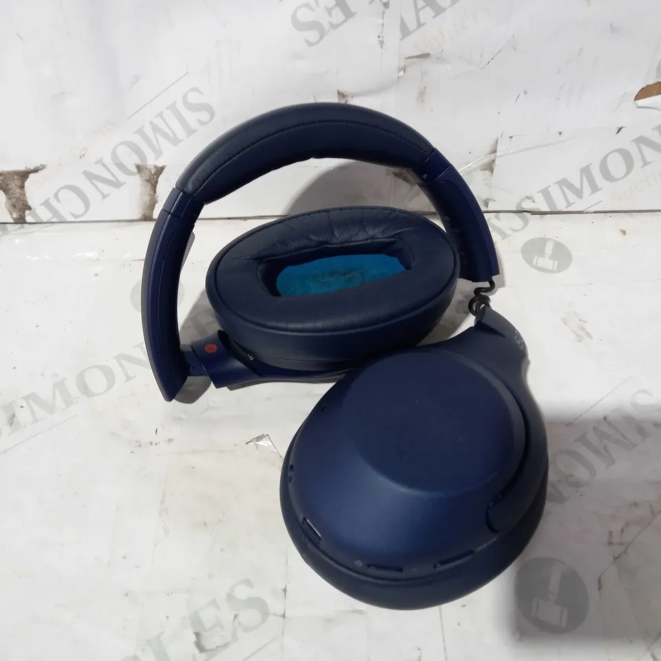 WH-XB900N EXTRA BASS WIRELESS BLUETOOTH NOISE CANCELLING HEADPHONES